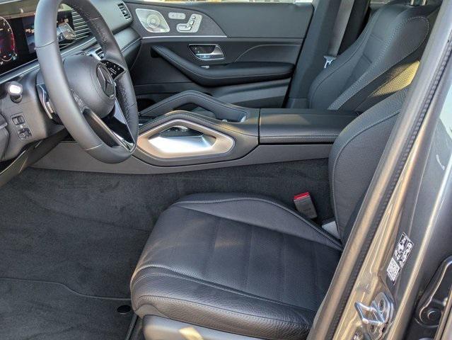 new 2025 Mercedes-Benz GLE 580 car, priced at $96,045