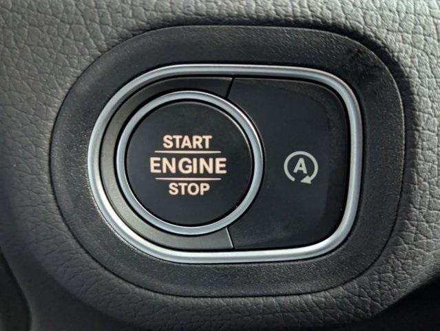 new 2025 Mercedes-Benz GLE 580 car, priced at $96,045