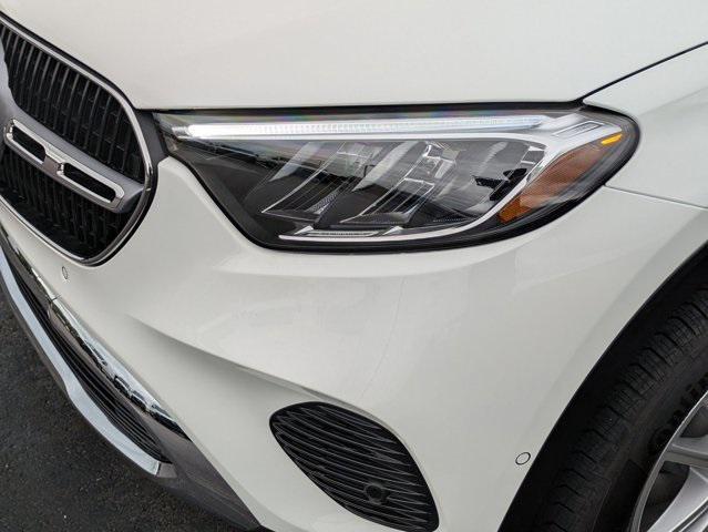 new 2025 Mercedes-Benz GLC 300 car, priced at $56,385