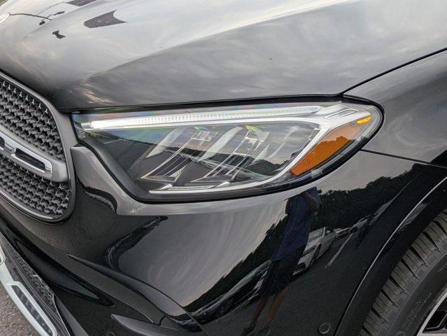 new 2025 Mercedes-Benz GLC 300 car, priced at $57,600