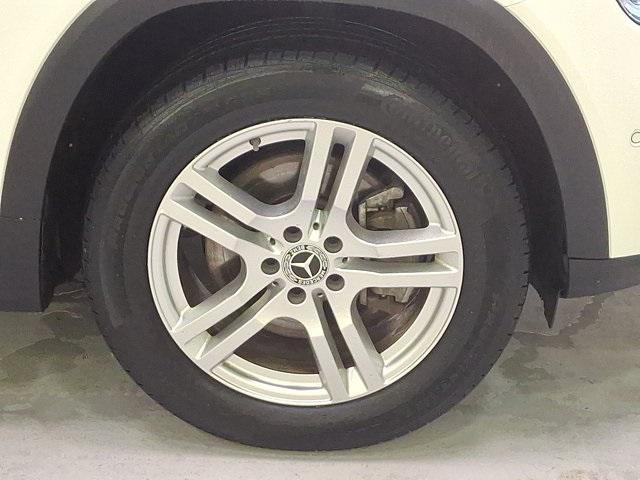 used 2021 Mercedes-Benz GLB 250 car, priced at $28,400