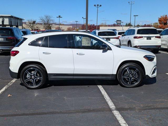 new 2025 Mercedes-Benz GLA 250 car, priced at $53,975