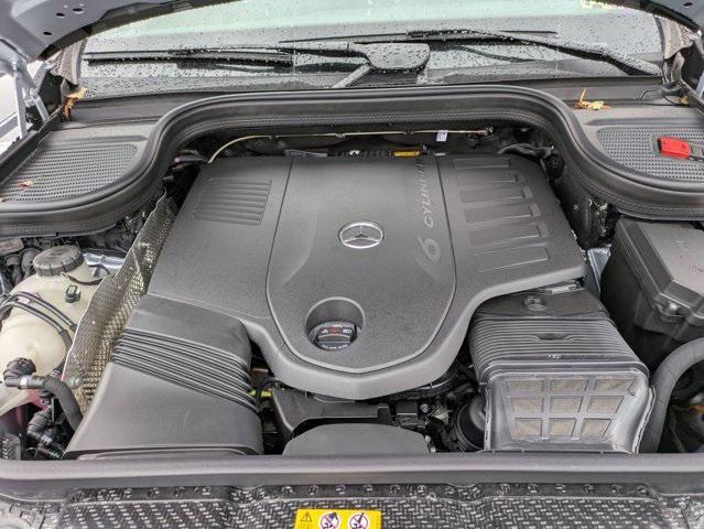 new 2026 Mercedes-Benz GLE 450 car, priced at $81,010