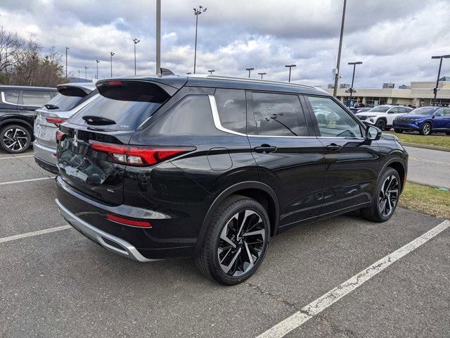 new 2024 Mitsubishi Outlander car, priced at $34,410