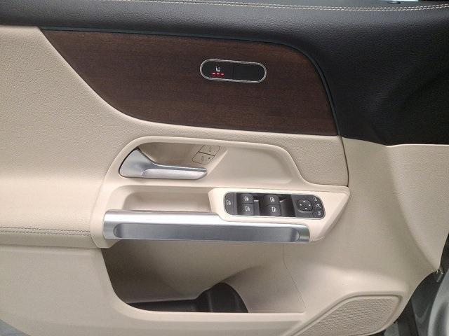 used 2022 Mercedes-Benz GLB 250 car, priced at $30,600