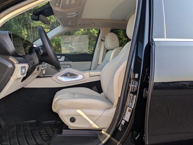 new 2026 Mercedes-Benz GLE 450 car, priced at $79,245