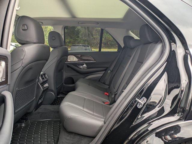 new 2026 Mercedes-Benz GLE 450 car, priced at $77,335