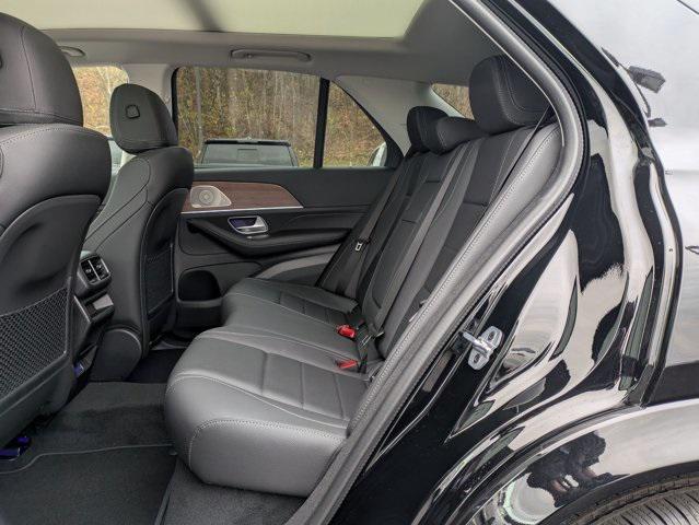 new 2026 Mercedes-Benz GLE 450 car, priced at $80,310