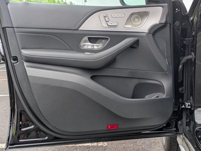 new 2025 Mercedes-Benz AMG GLE 63 car, priced at $134,995