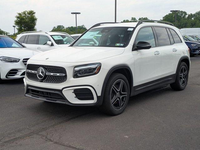 new 2025 Mercedes-Benz GLB 250 car, priced at $54,125