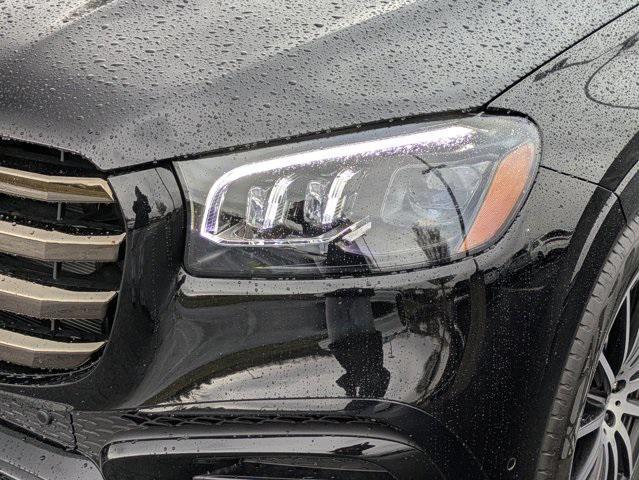 new 2025 Mercedes-Benz GLS 580 car, priced at $119,495