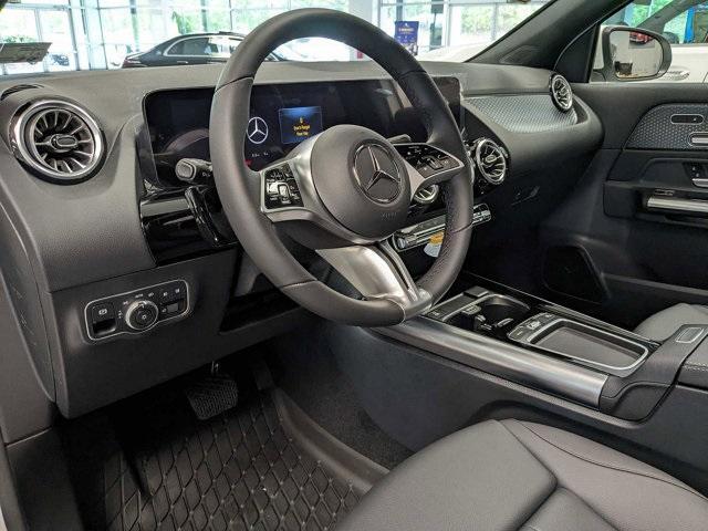 new 2024 Mercedes-Benz GLA 250 car
