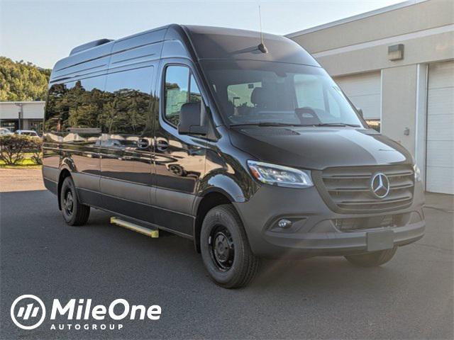 new 2025 Mercedes-Benz Sprinter 2500 car, priced at $85,071