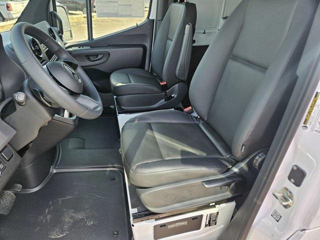 new 2025 Mercedes-Benz Sprinter 2500 car, priced at $56,812