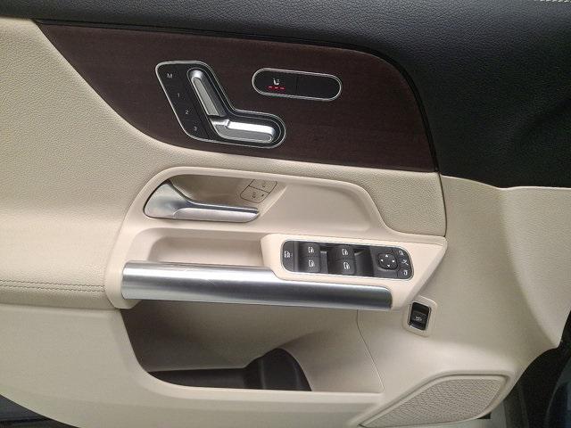 used 2021 Mercedes-Benz GLA 250 car, priced at $25,700