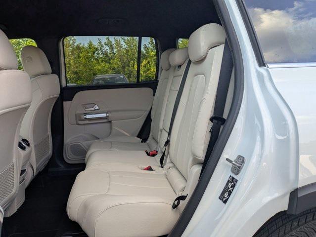 new 2025 Mercedes-Benz GLB 250 car, priced at $49,595