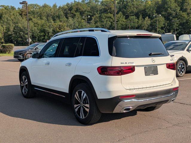 new 2025 Mercedes-Benz GLB 250 car, priced at $49,595