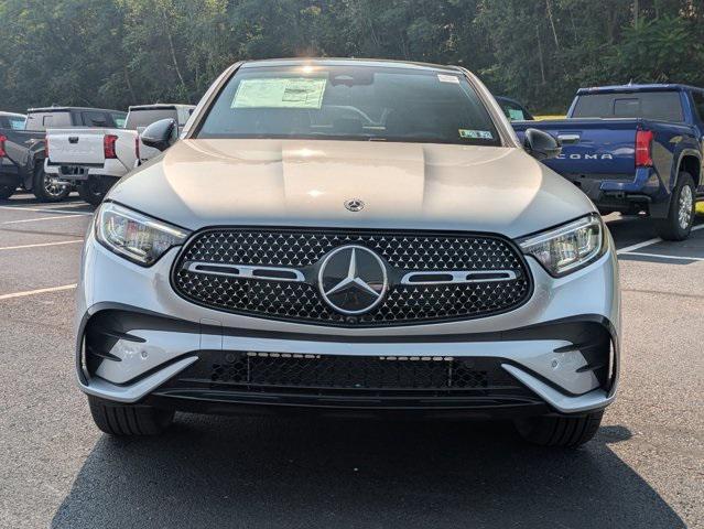 new 2025 Mercedes-Benz GLC 300 car, priced at $65,120