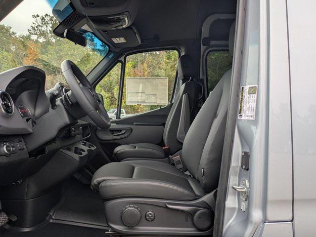 new 2025 Mercedes-Benz Sprinter 2500 car, priced at $75,331