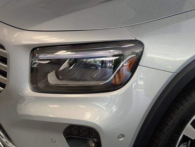 new 2026 Mercedes-Benz GLB 250 car, priced at $52,565