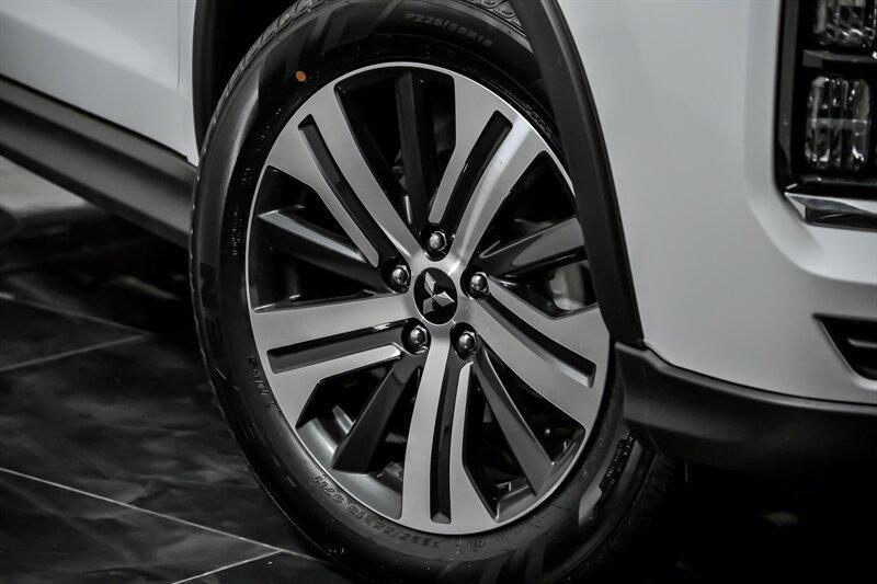 new 2025 Mitsubishi Outlander Sport car, priced at $28,066