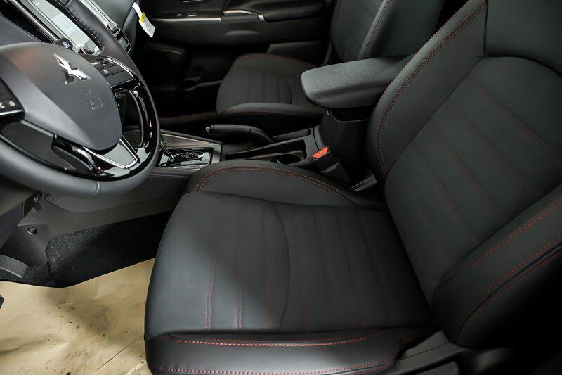 new 2025 Mitsubishi Outlander Sport car, priced at $28,066