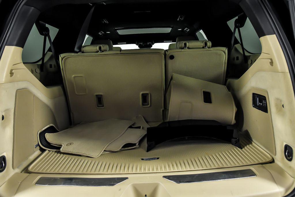 used 2023 Cadillac Escalade ESV car, priced at $65,995