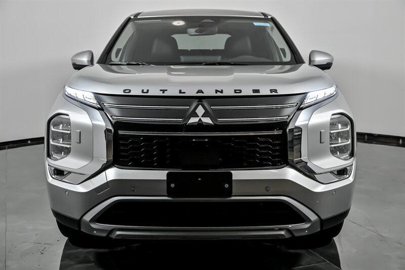 new 2025 Mitsubishi Outlander car, priced at $36,954