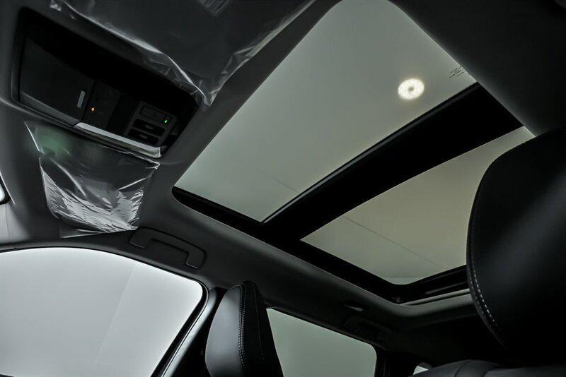 new 2025 Mitsubishi Outlander car, priced at $39,024