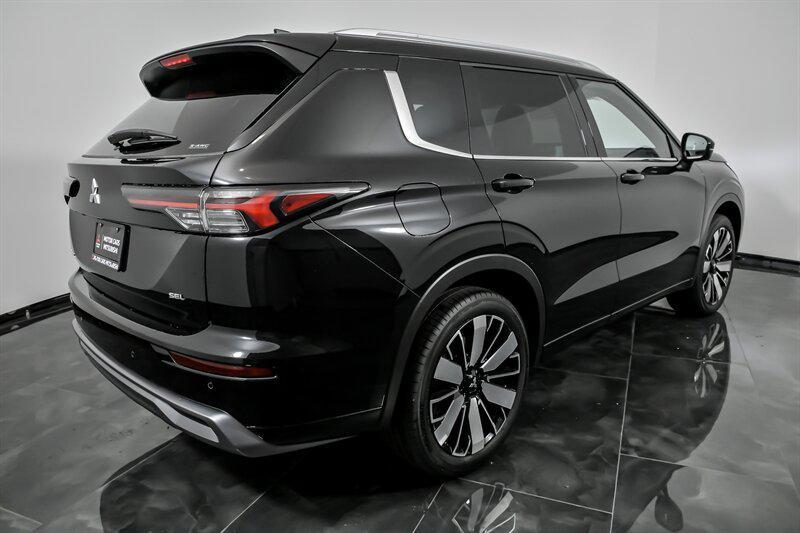 new 2025 Mitsubishi Outlander car, priced at $39,345
