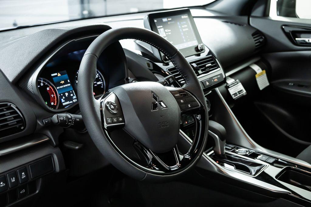new 2025 Mitsubishi Eclipse Cross car, priced at $32,035