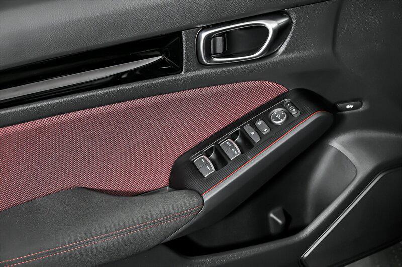 used 2025 Honda Civic Si car, priced at $31,995