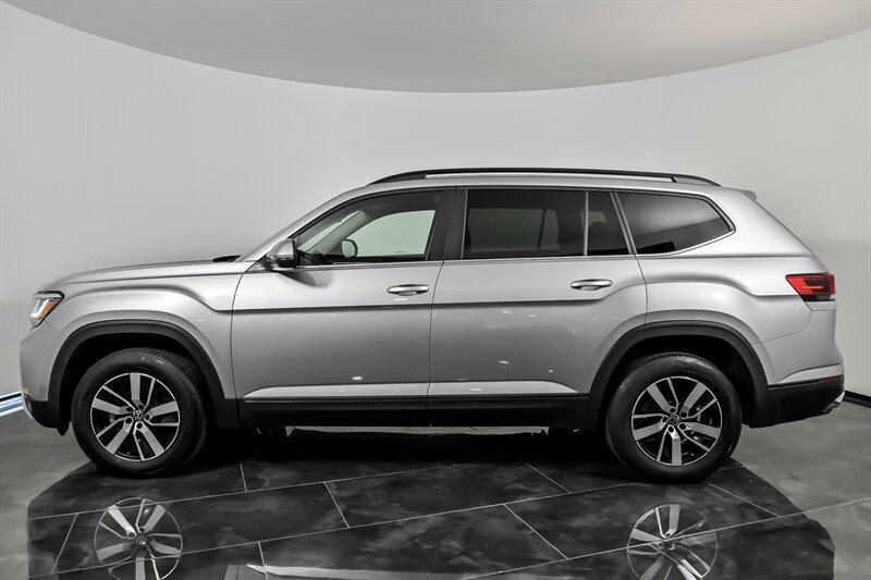 used 2022 Volkswagen Atlas car, priced at $18,995