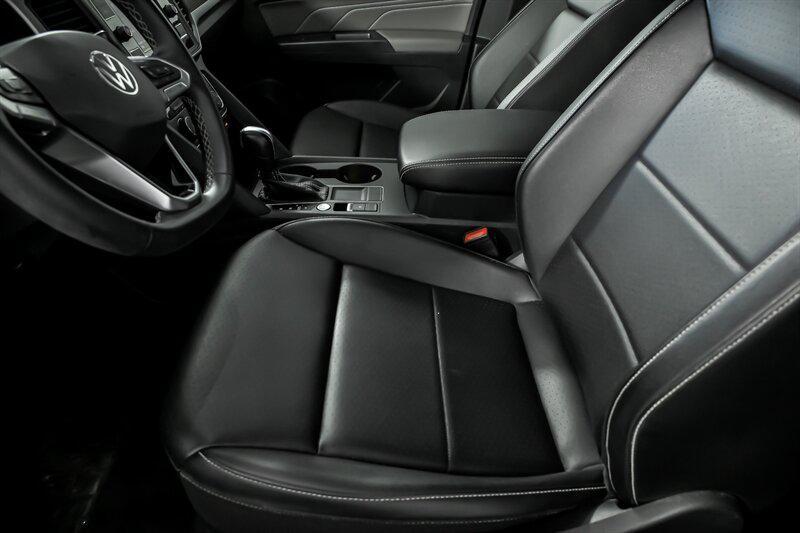 used 2022 Volkswagen Atlas car, priced at $18,995