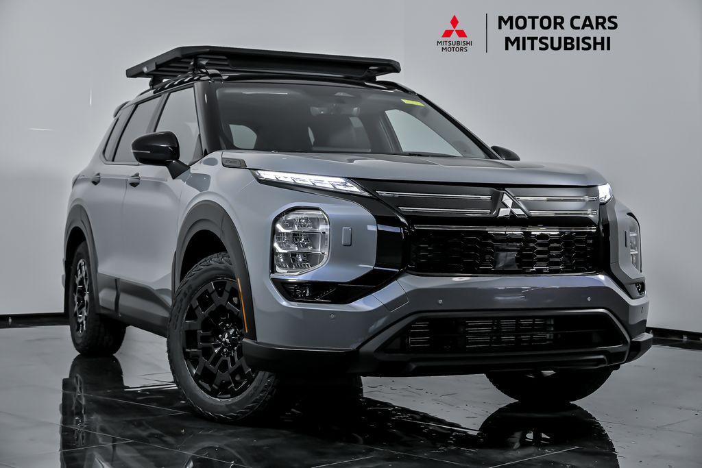 new 2025 Mitsubishi Outlander car, priced at $42,115