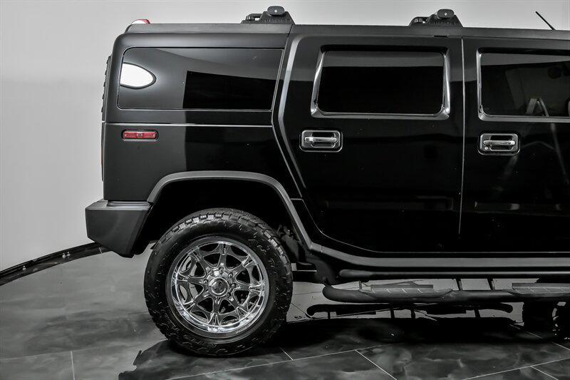 used 2003 Hummer H2 car, priced at $21,995