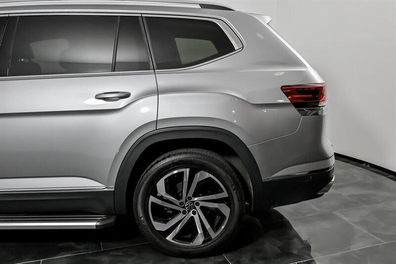 used 2021 Volkswagen Atlas car, priced at $29,995