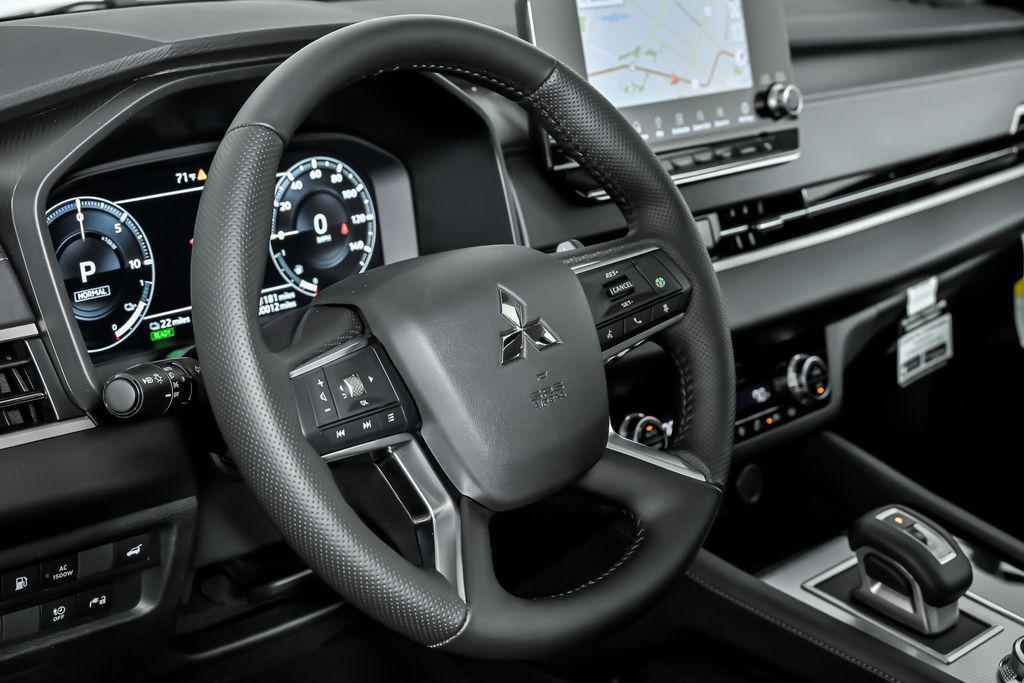 new 2025 Mitsubishi Outlander PHEV car, priced at $46,040