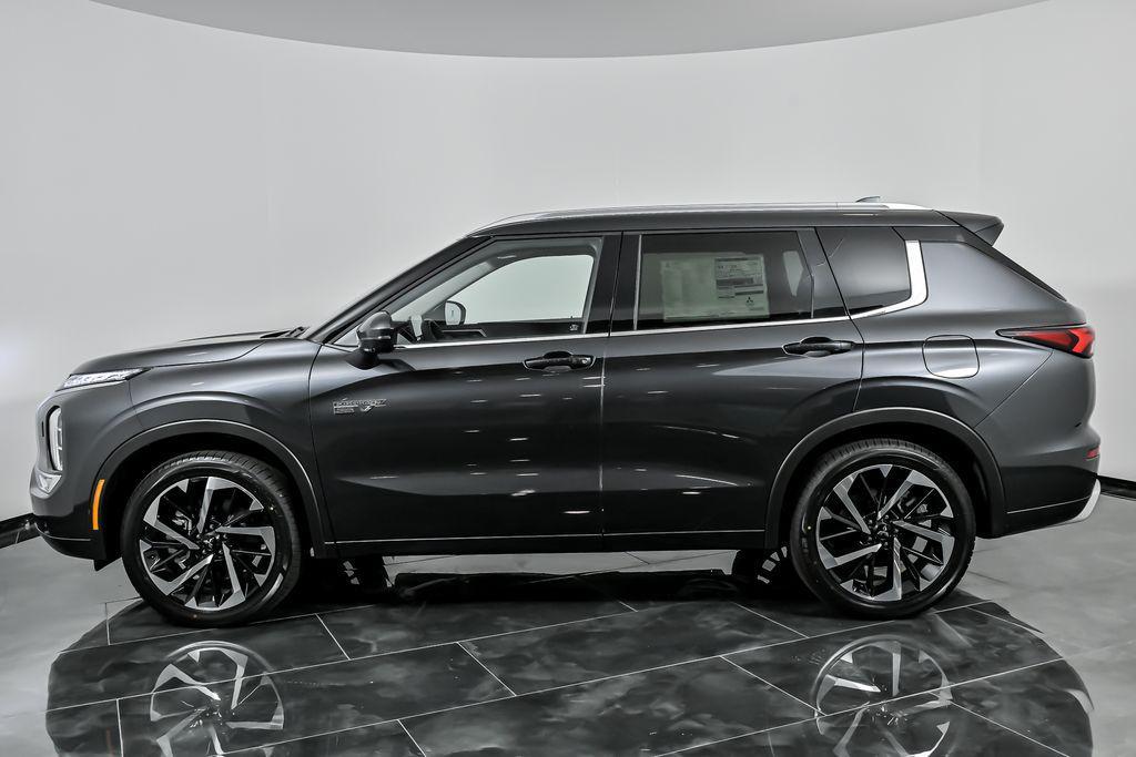 new 2025 Mitsubishi Outlander PHEV car, priced at $46,040