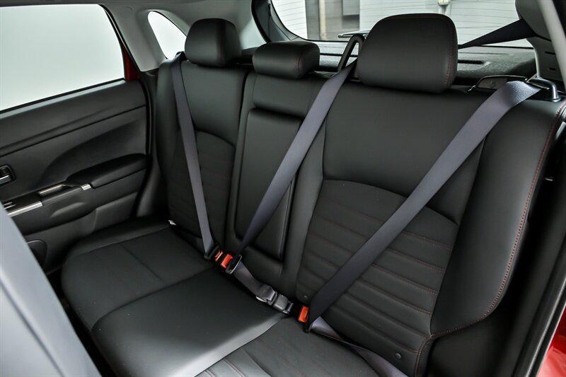 new 2025 Mitsubishi Outlander Sport car, priced at $28,066