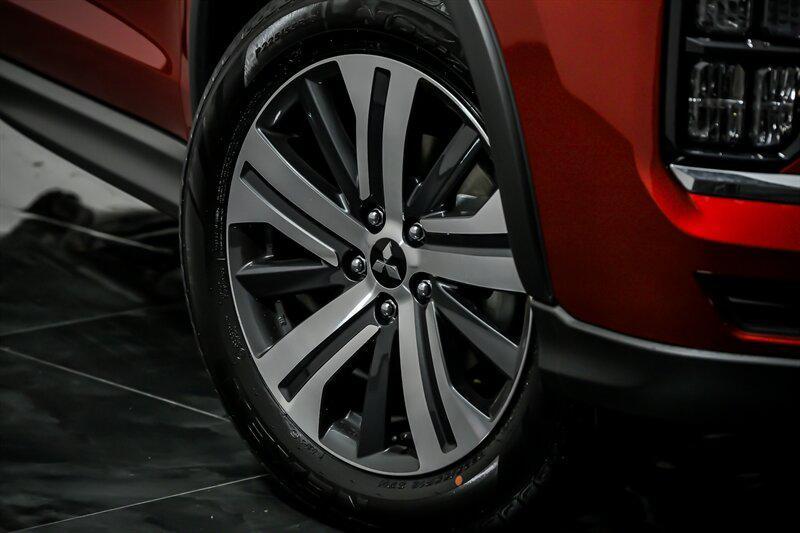 new 2025 Mitsubishi Outlander Sport car, priced at $28,066