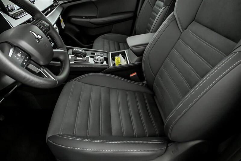 new 2025 Mitsubishi Outlander PHEV car, priced at $43,929