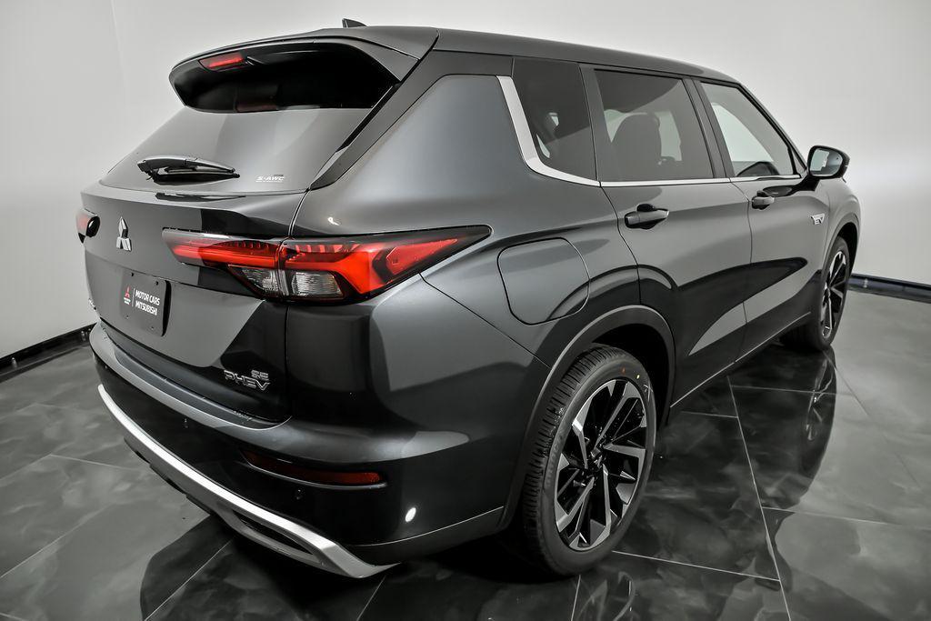 new 2025 Mitsubishi Outlander PHEV car, priced at $44,785