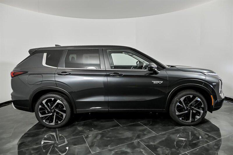 new 2025 Mitsubishi Outlander PHEV car, priced at $43,929