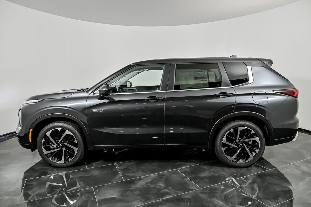 new 2025 Mitsubishi Outlander PHEV car, priced at $44,785