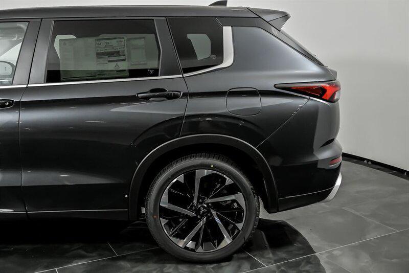new 2025 Mitsubishi Outlander PHEV car, priced at $43,929