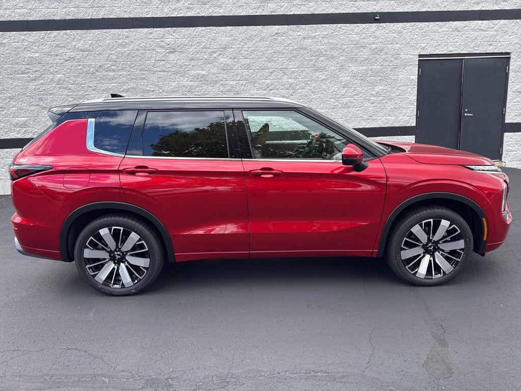 new 2025 Mitsubishi Outlander car, priced at $44,995