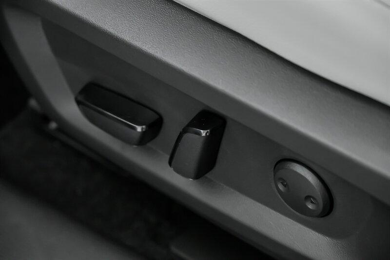 new 2025 Mitsubishi Outlander car, priced at $42,725