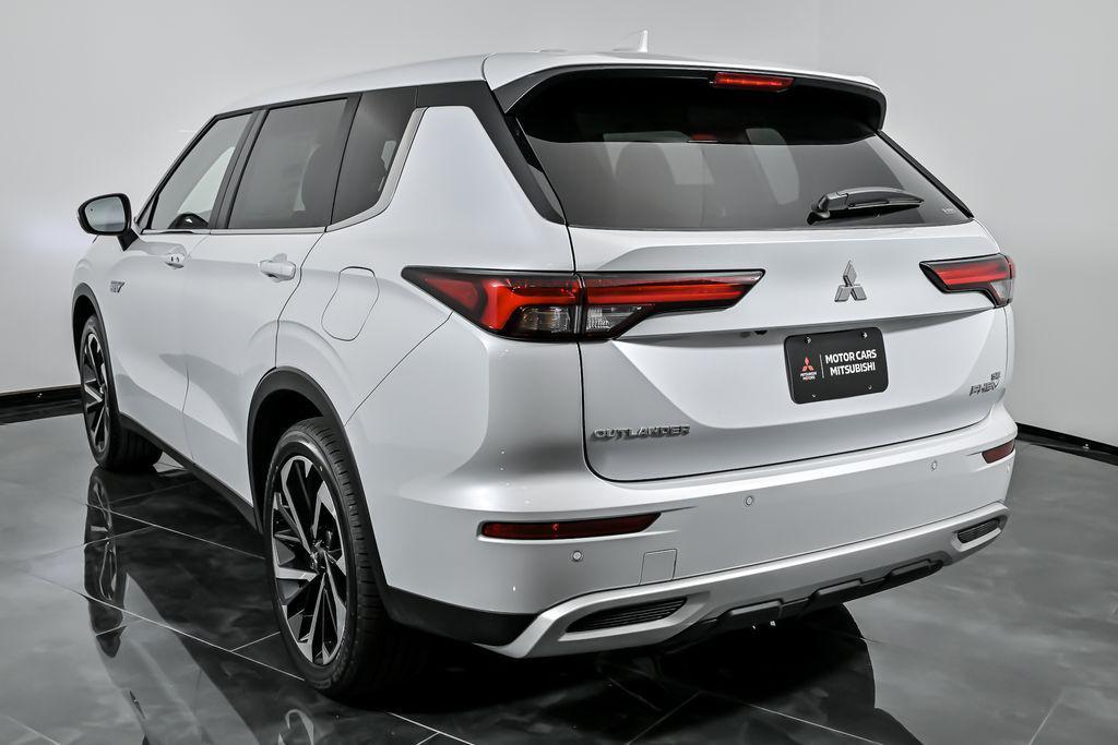 new 2025 Mitsubishi Outlander PHEV car, priced at $44,605