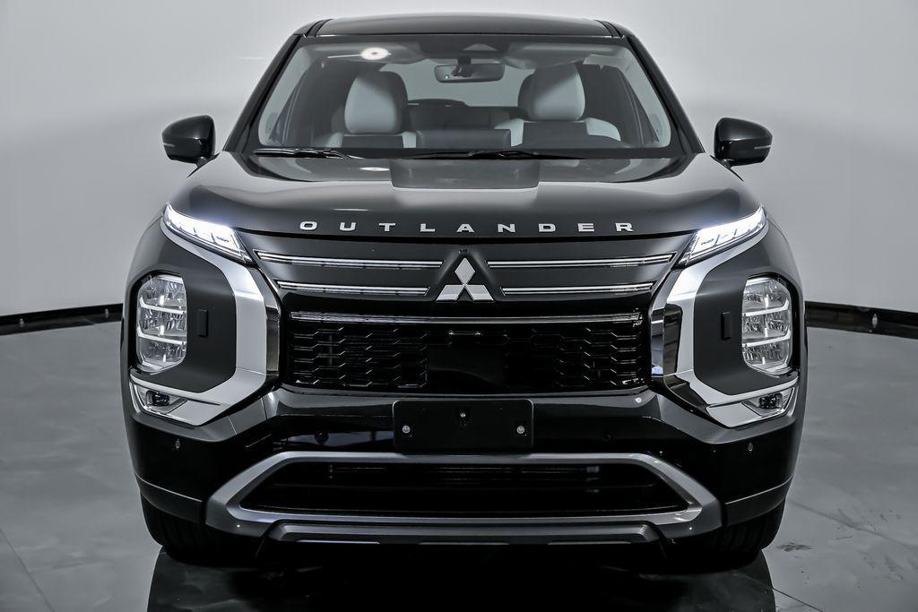 new 2025 Mitsubishi Outlander car, priced at $36,275